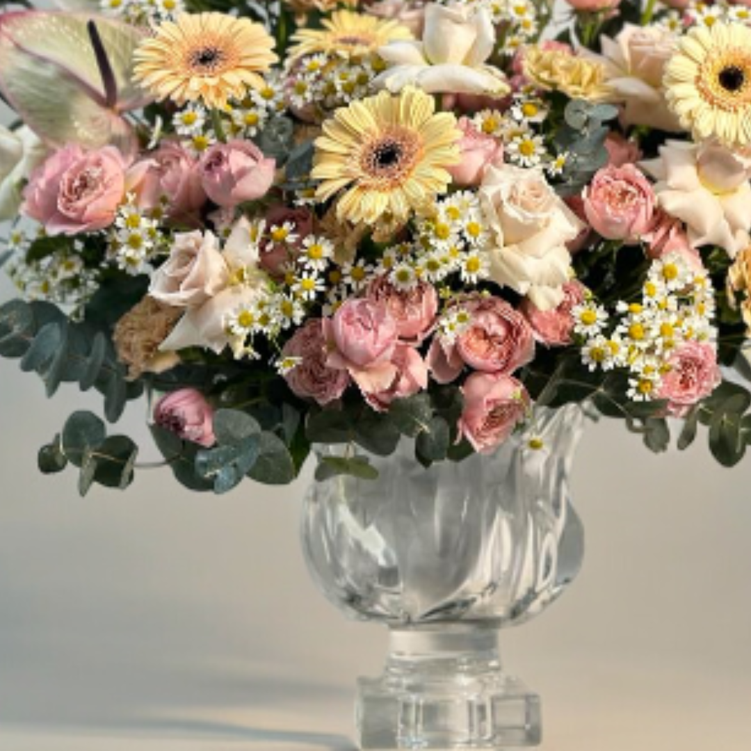 JENEEN FLOWERS FLOWERS VASE ANTHURIUM VASE